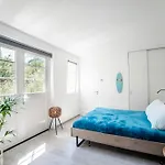 Good Vibes Romantic Incl Free Private Parking Apartment *