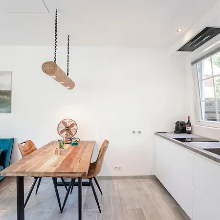 Apartment Good Vibes Romantic Incl Free Private Parking Zandvoort